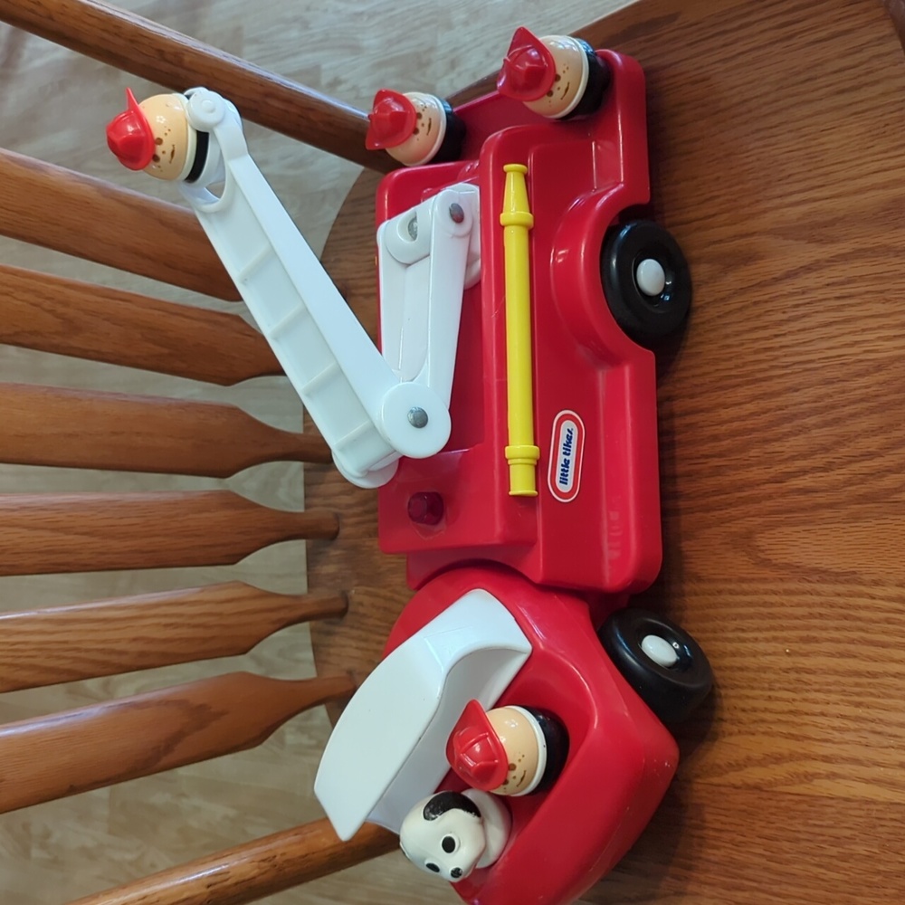 Vintage Little Tikes Firetruck 4 People and a Dog